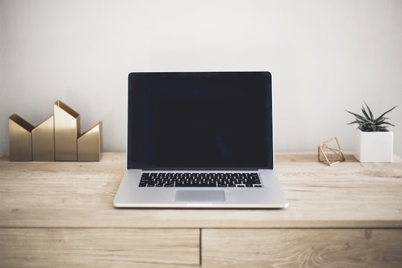 Apple 128 GB Laptop